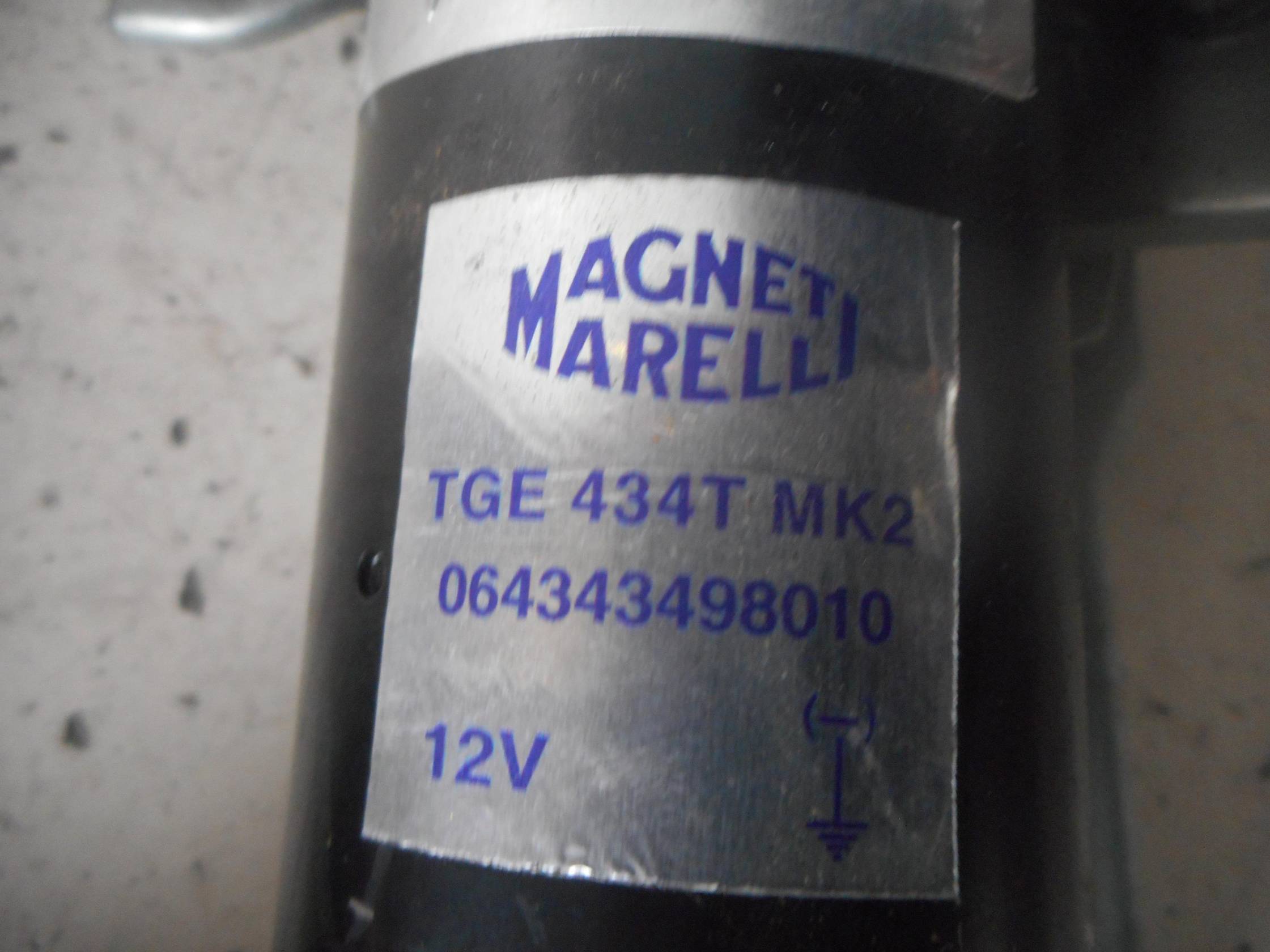 Braccio tergiparabrezza sx.